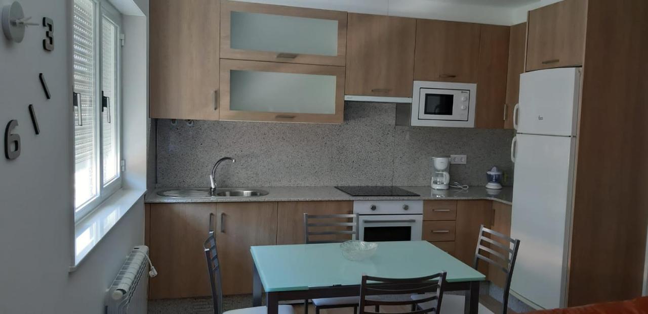 Apartamentos Olimpo Celta-Apart Laura O Pindo Kültér fotó