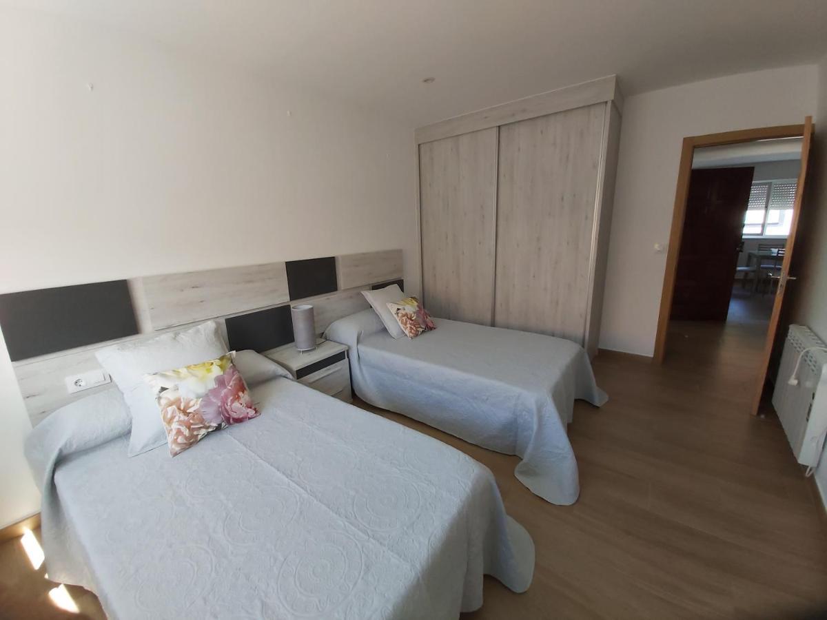 Apartamentos Olimpo Celta-Apart Laura O Pindo Kültér fotó